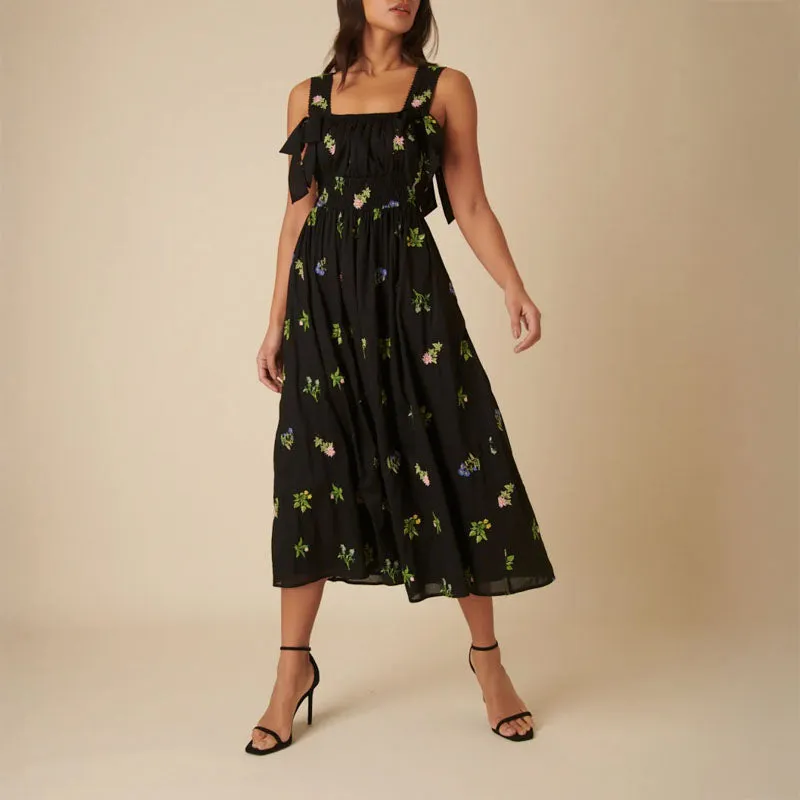NOBODYS CHILD Dallas Midi Dress in Black