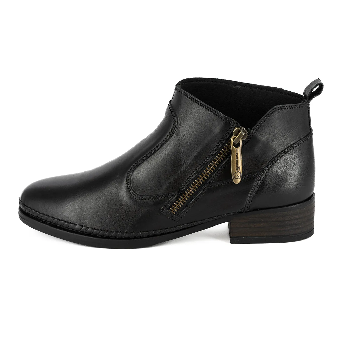 Norakei : Ladies Leather Ankle Boot in Black Relaxa