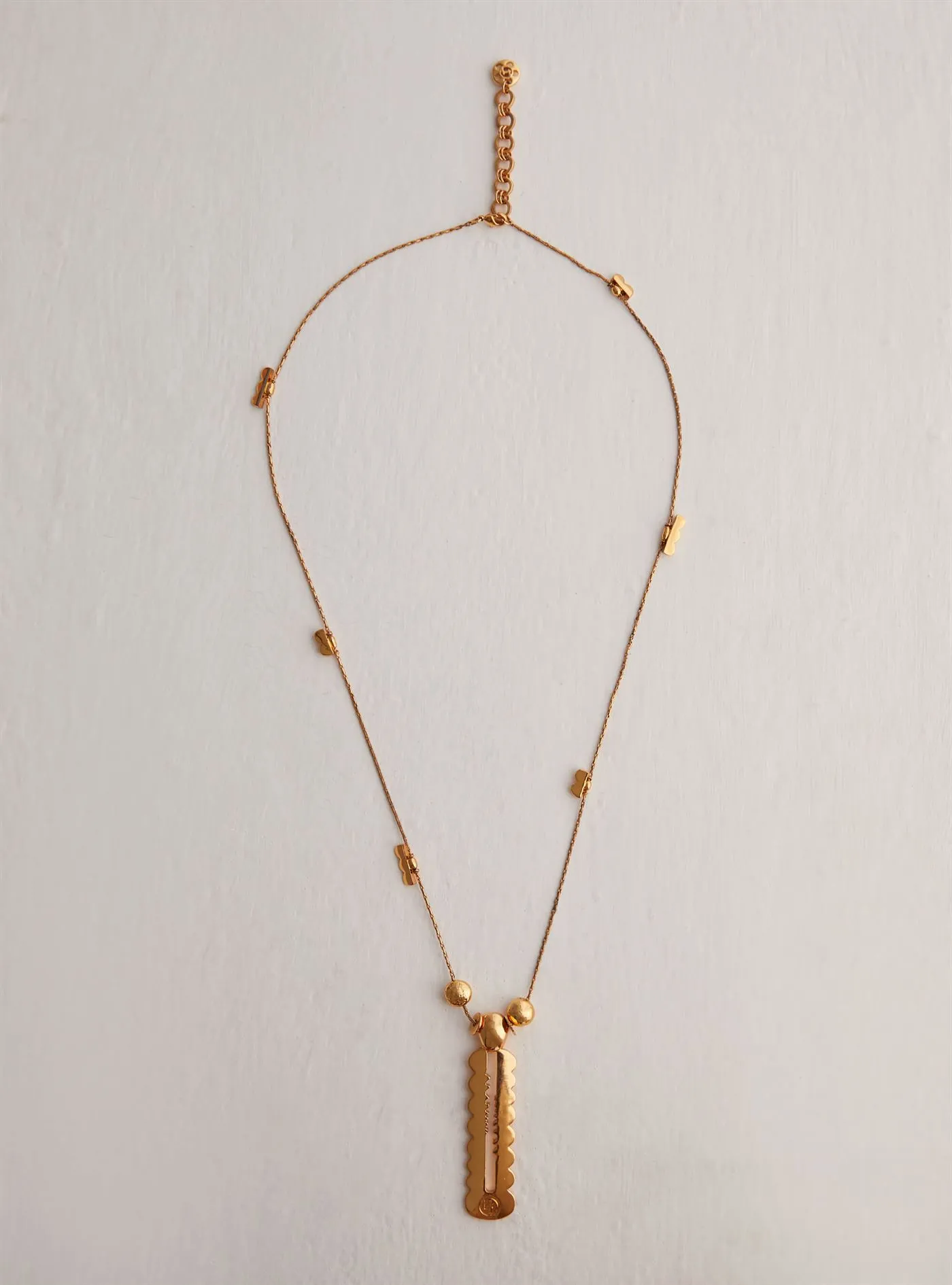 Outhouse   I   OH Atwater Village XXL Epee Drop Pendant Brass Gold Accessories  OHAW21NE901