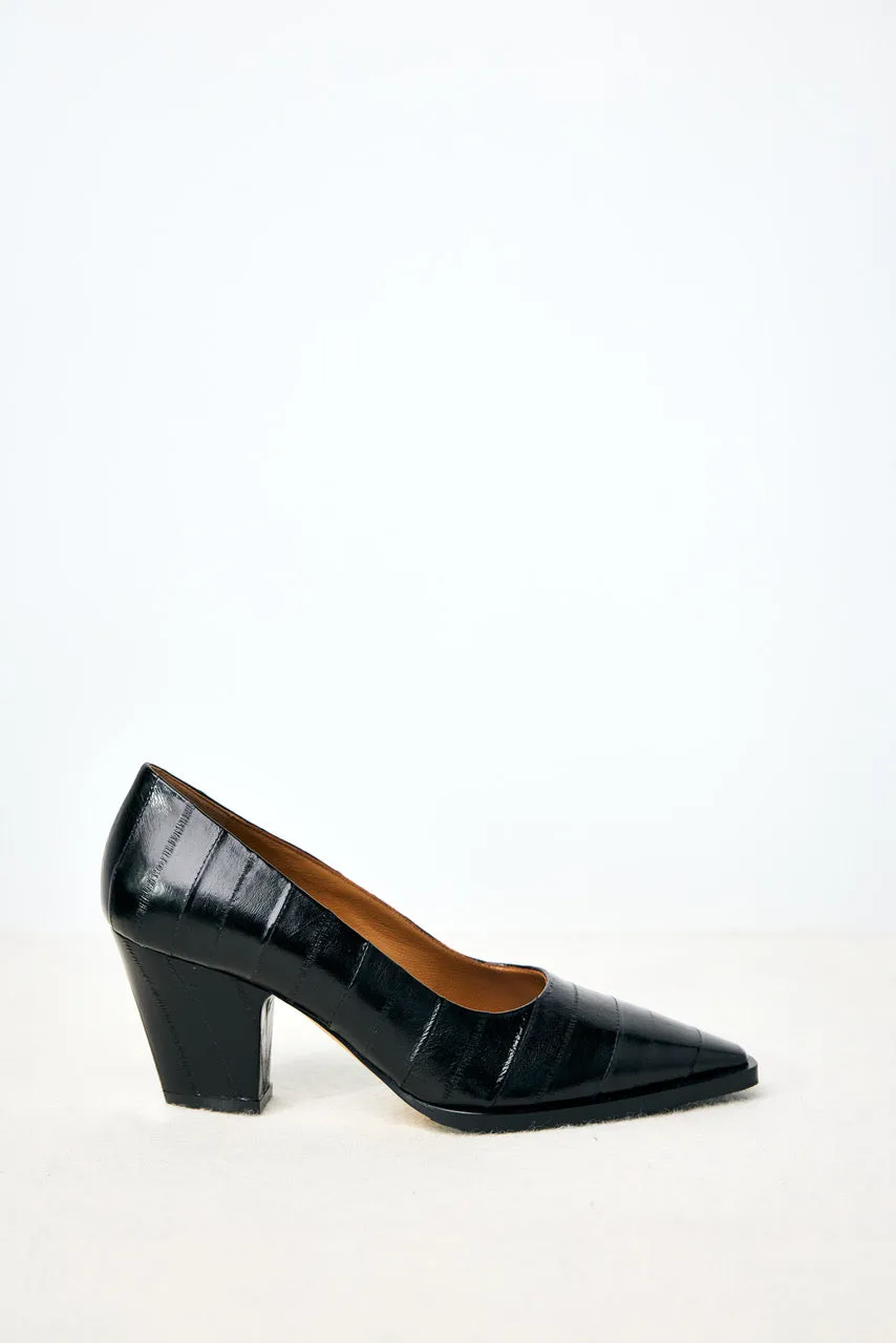 Pam Pump in Black Eel