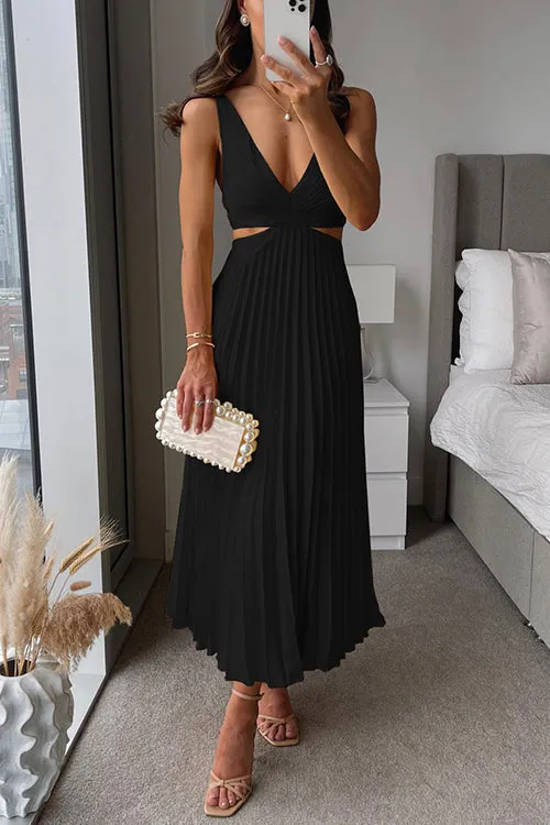 Pleated Midi Dress | Elegant & Flowy | Evening Chic
