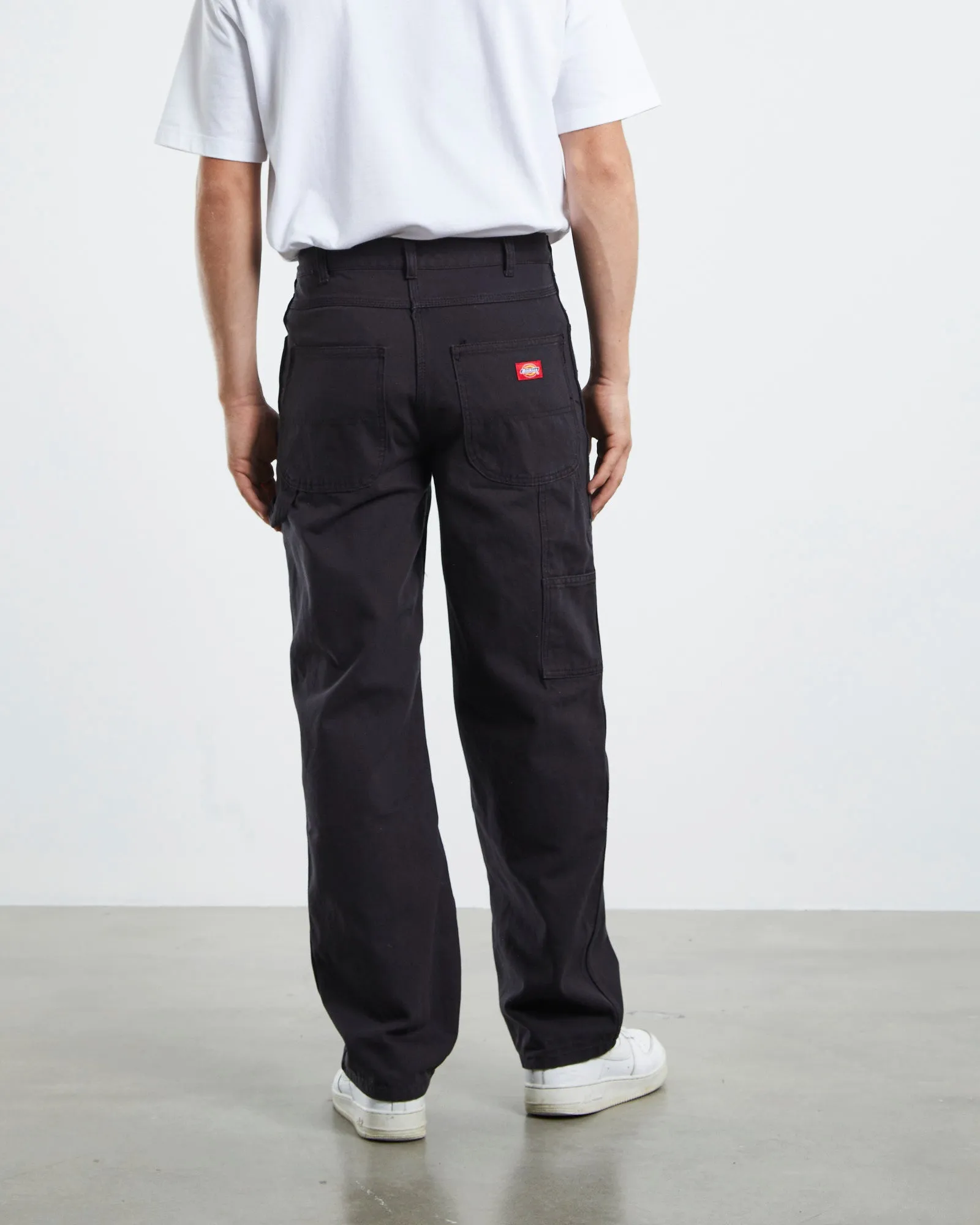 Relaxed Carpenter Jeans
