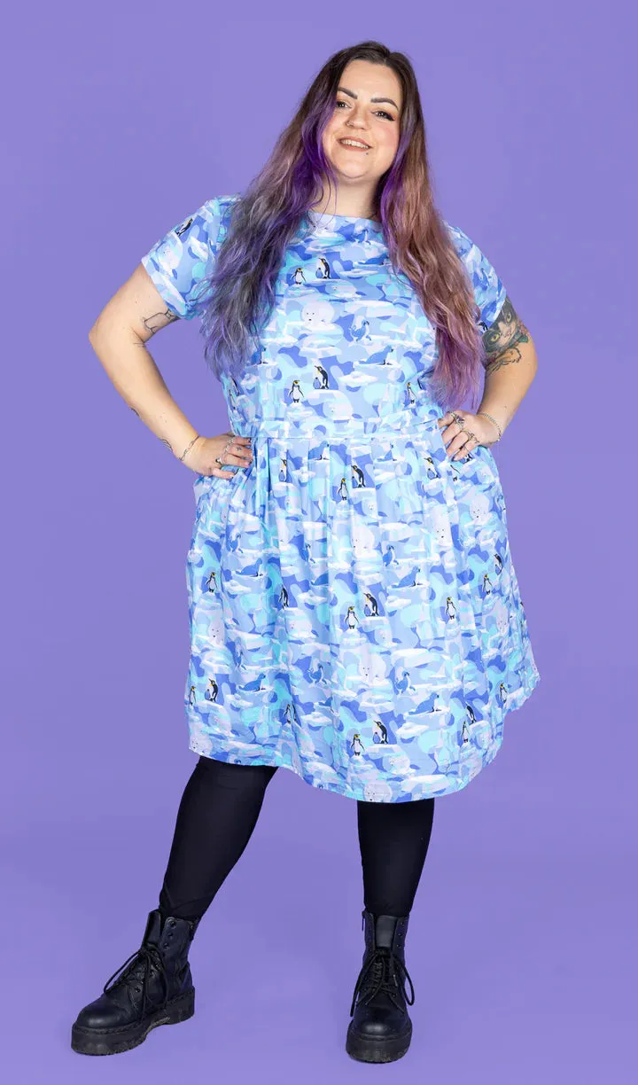 Run & Fly Winter Friends Stretch Tea Dress