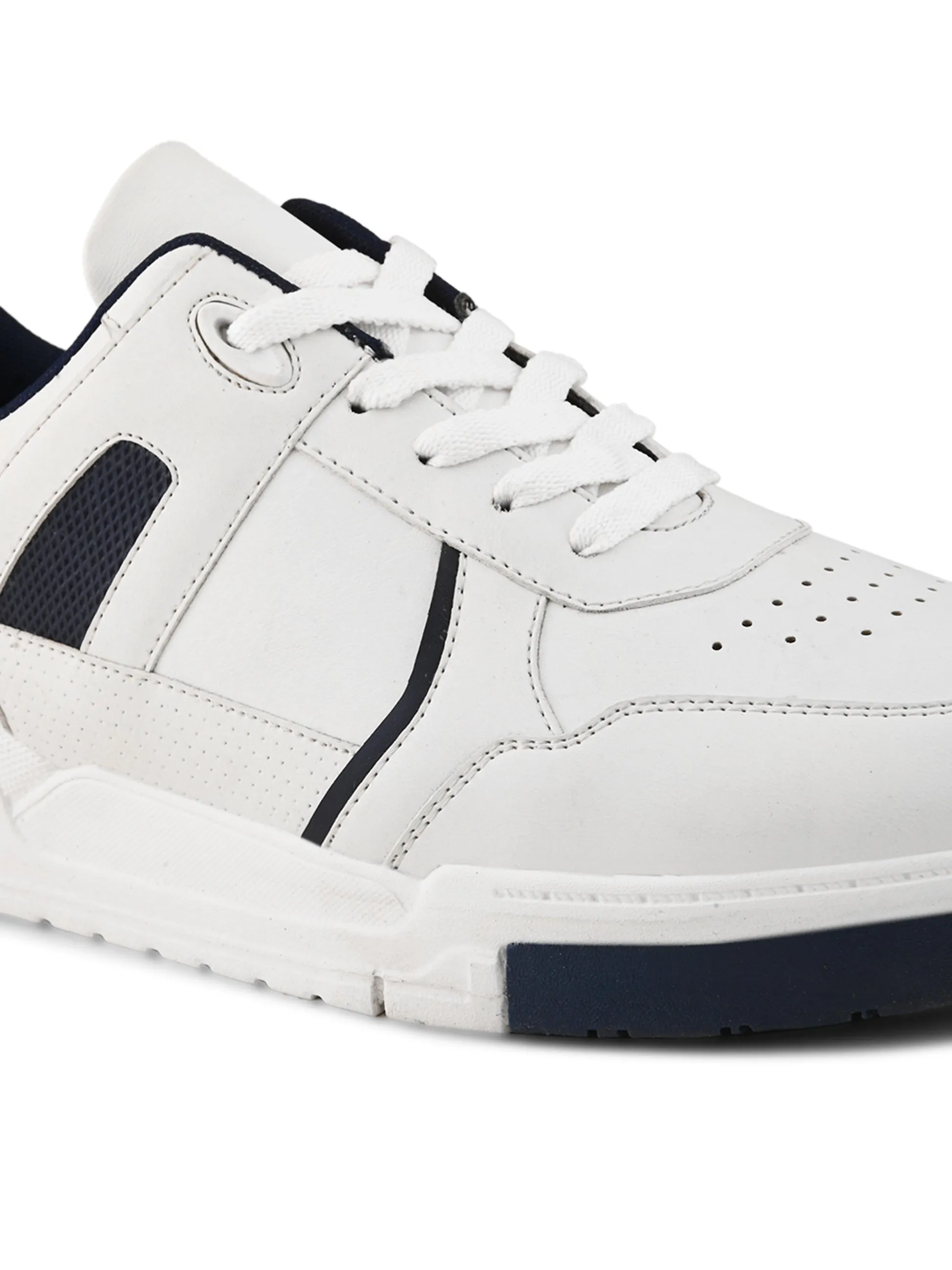 SAN FRISSCO Men Light Weight White Casual Sneakers