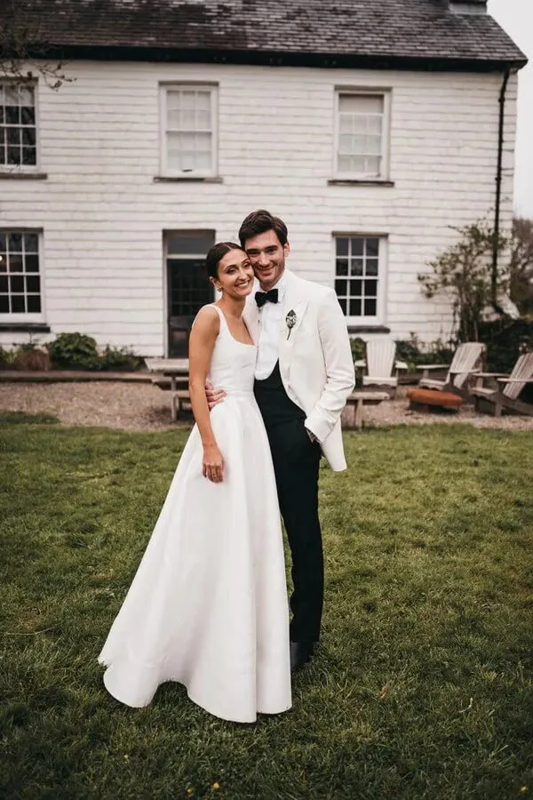 Satin A-line Square Neck Modest Wedding Dresses, Wedding Gown, MW1035