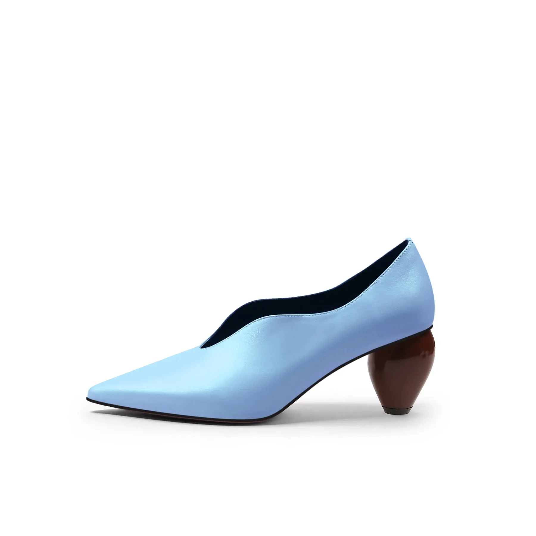 Scalloped Edges-Curve Shaped Leather Pumps - Blue