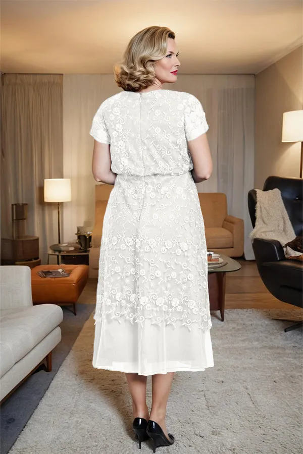 Scoop Neck A Line Tea Length Mother of the Bride Dress