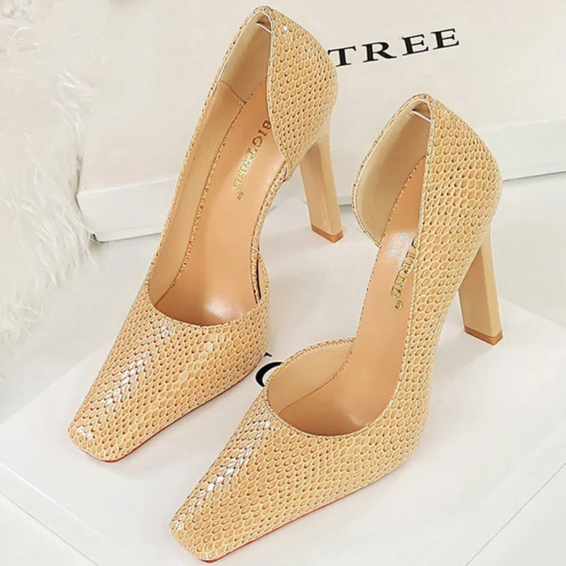 Serpentine Patent Leather 11cm High Heels | Square Toe Pumps