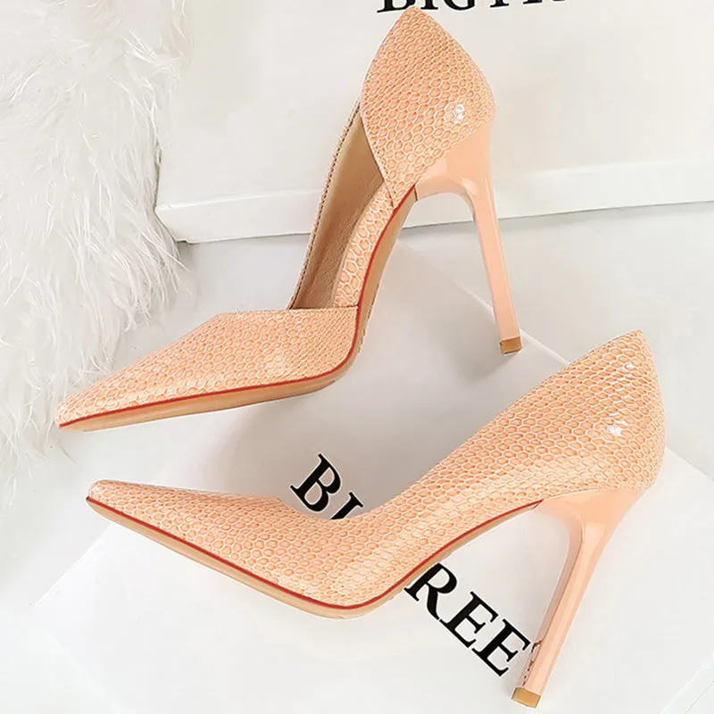 Serpentine Patent Leather 11cm High Heels | Square Toe Pumps