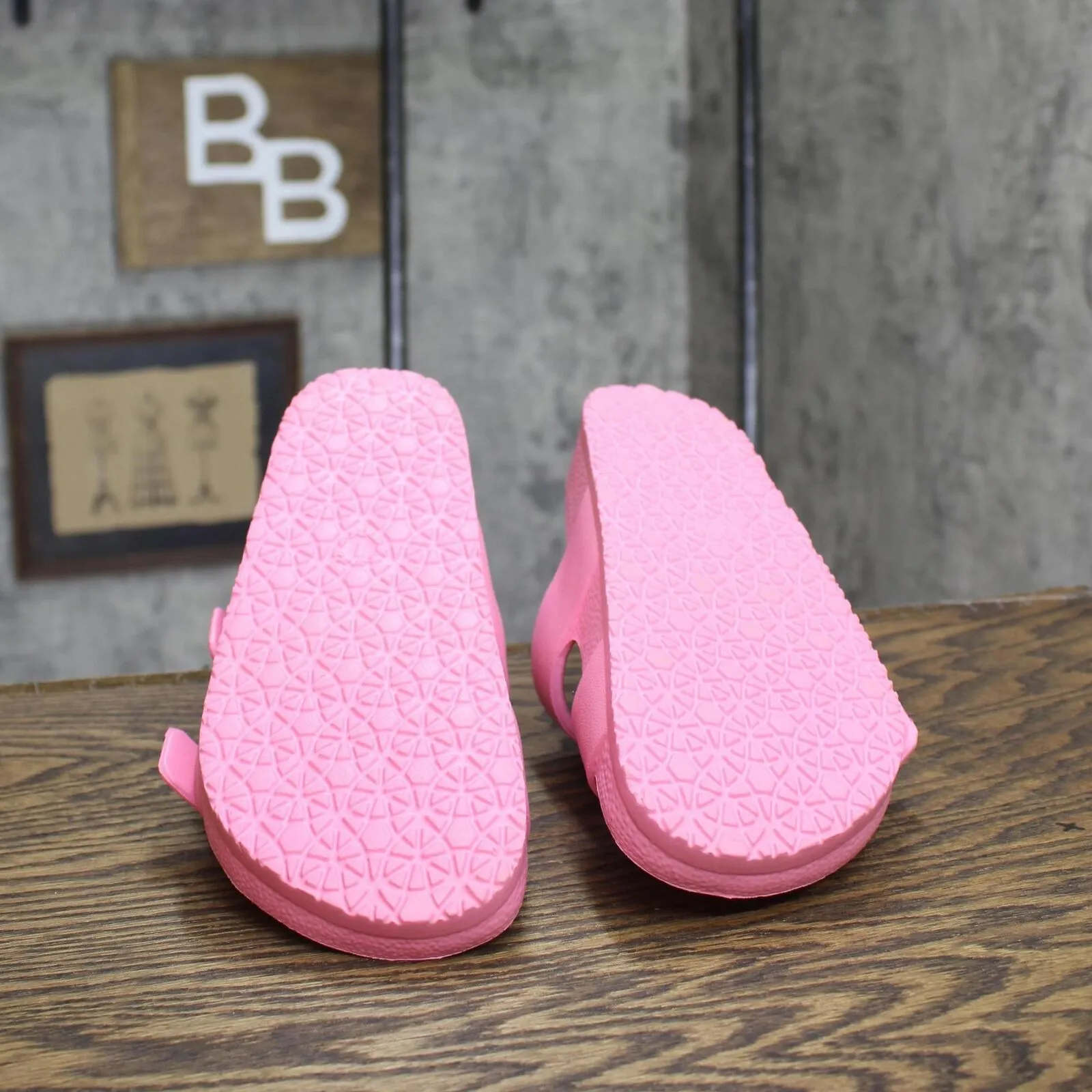 Shade & Shore Women's Neida EVA Two Band Footbed Slide Sandals Vibrant Pink 7M