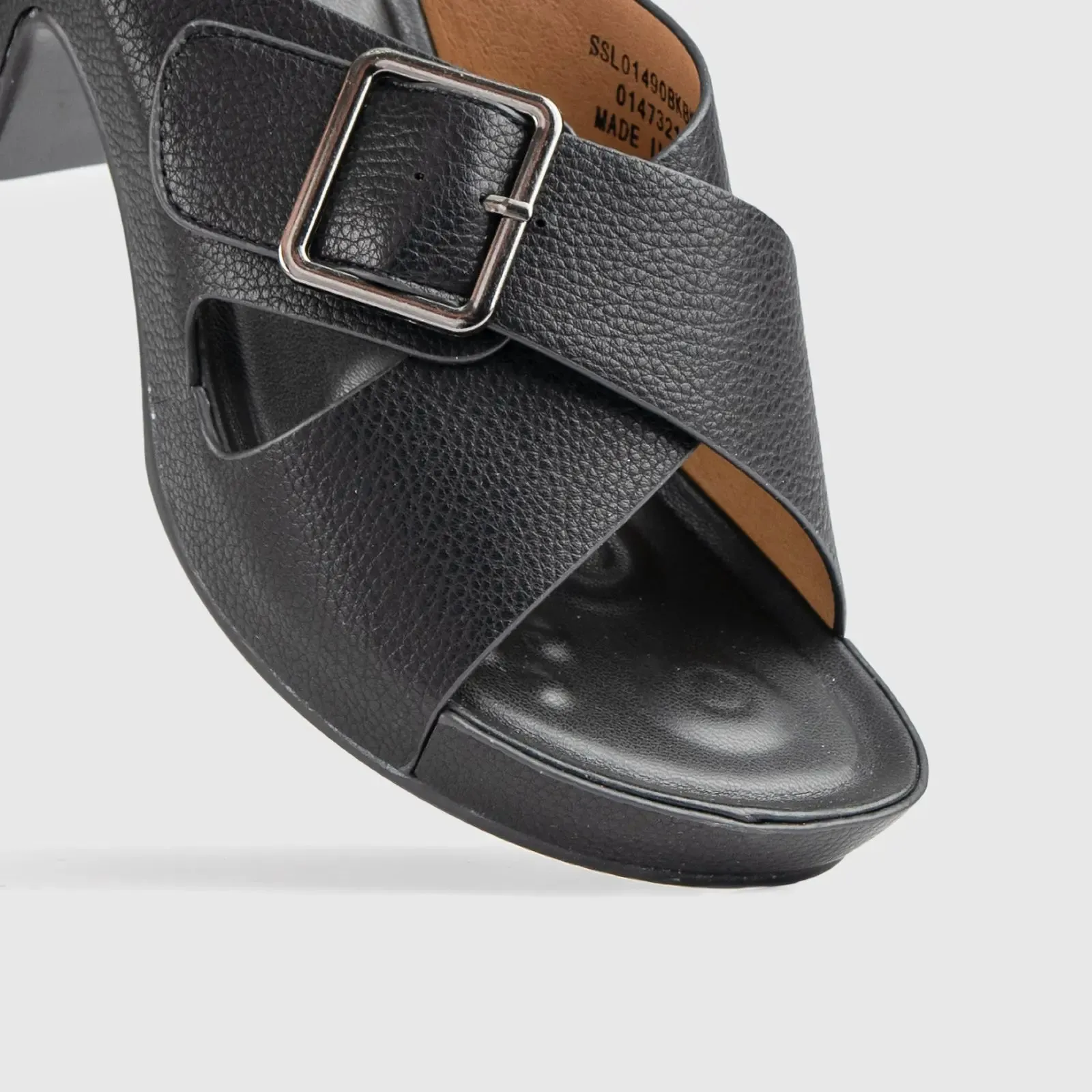 Soft Style Caden Push In Block Heel Sandal Black 01490