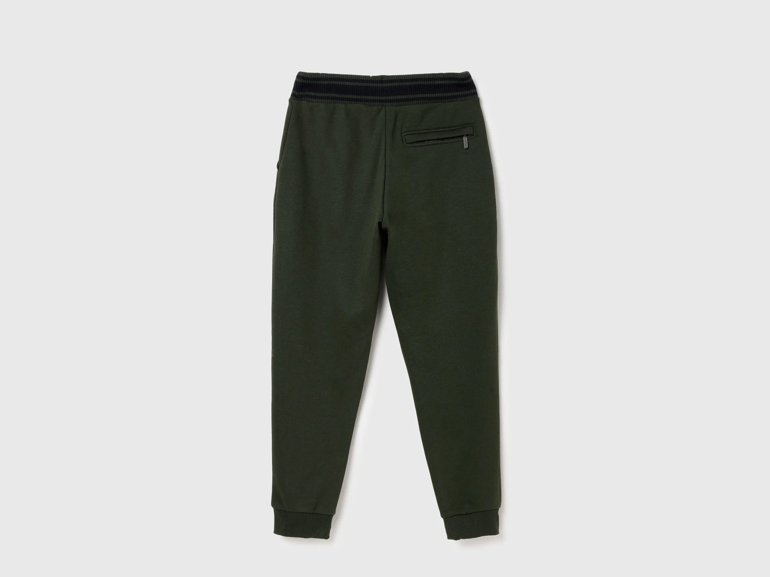 Solid Regular Fit Trousers