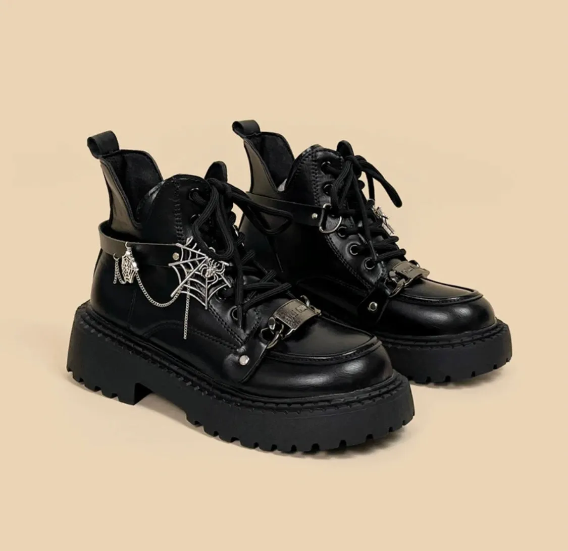 Spiderweb Boots