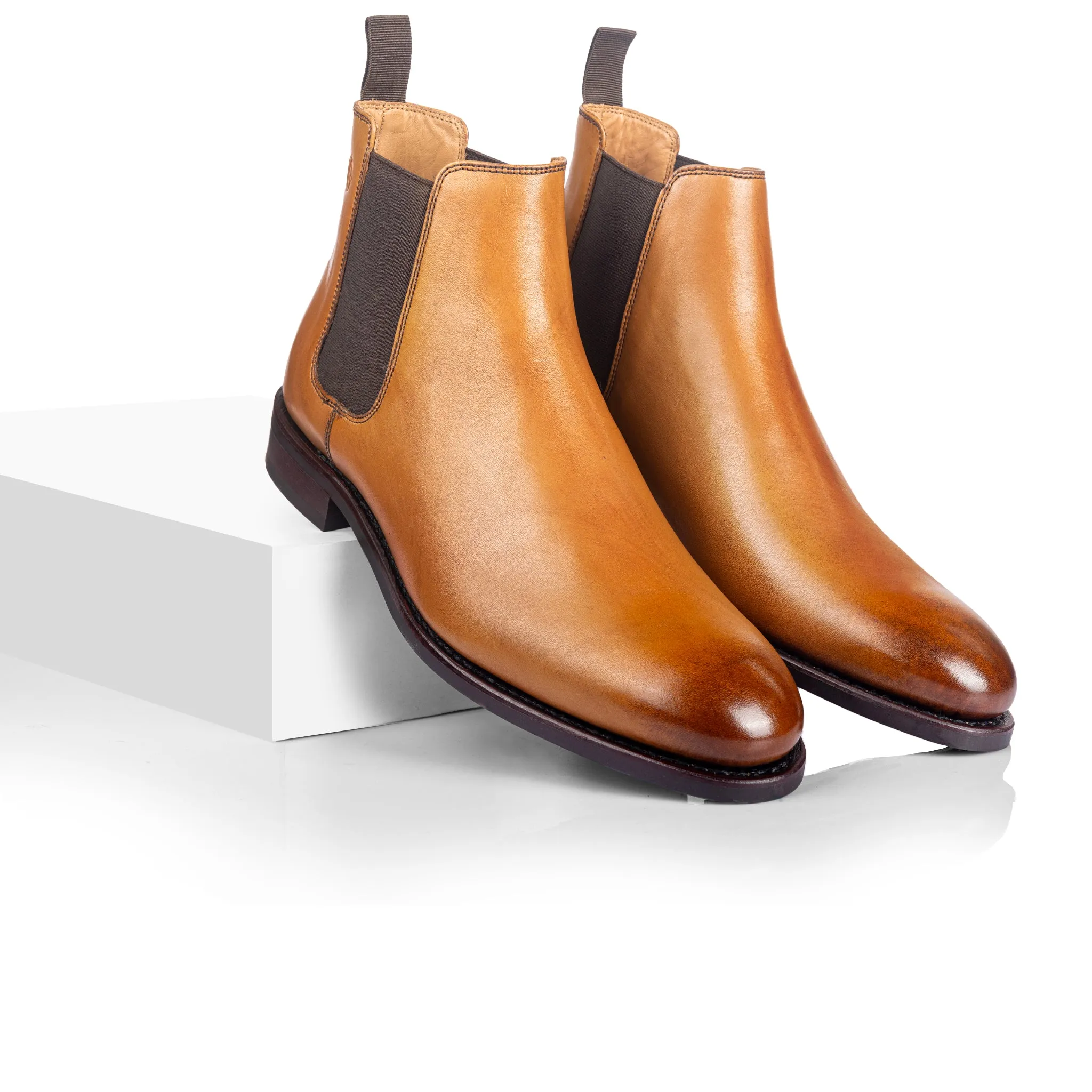 Stevan Chelsea Boot (Tan)