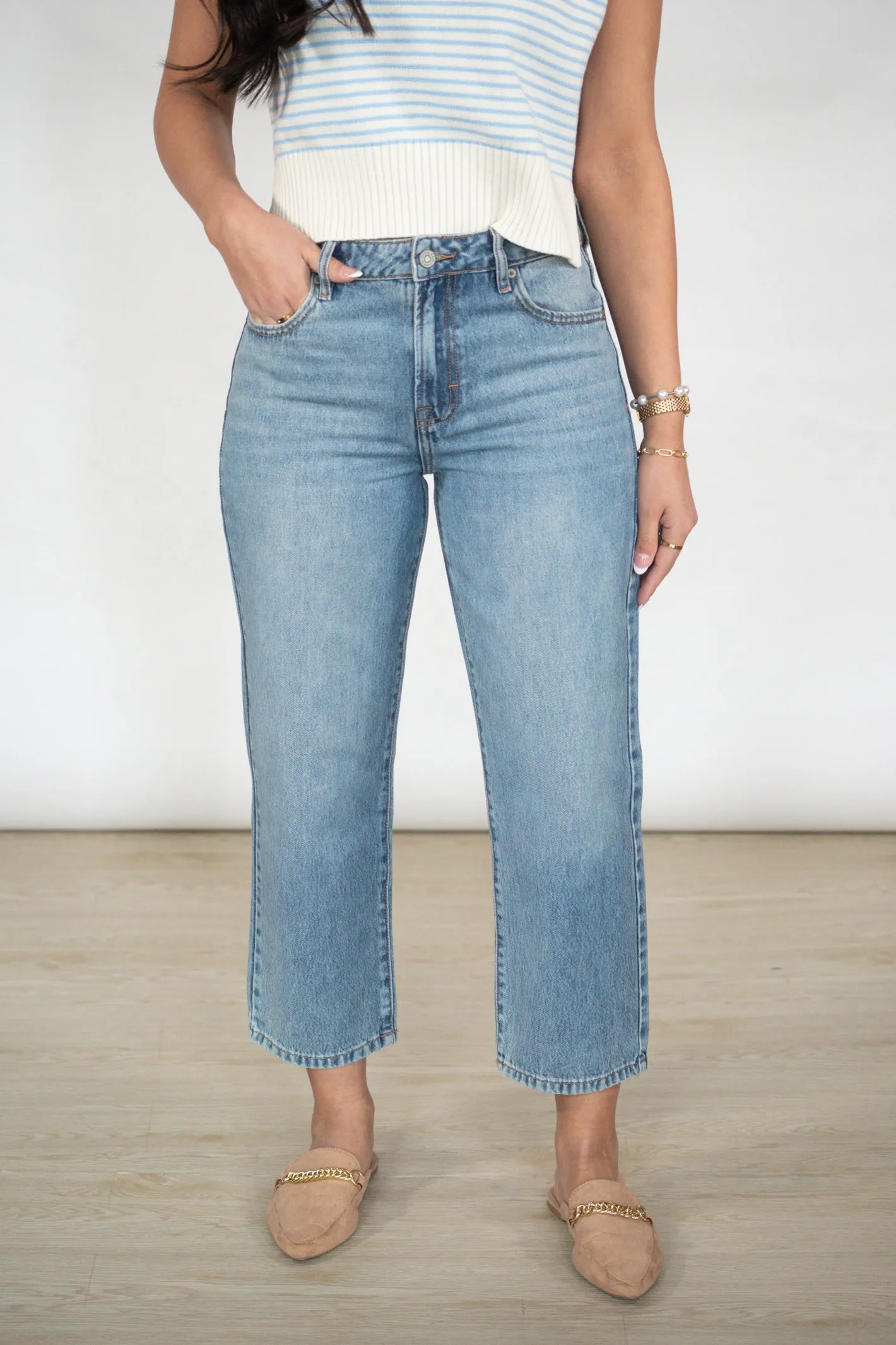 Tracey Relaxed Cropped Straight Denim