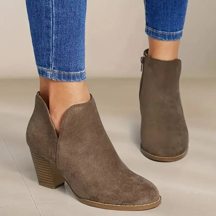 Trendy and supportive orthopedic Boots 