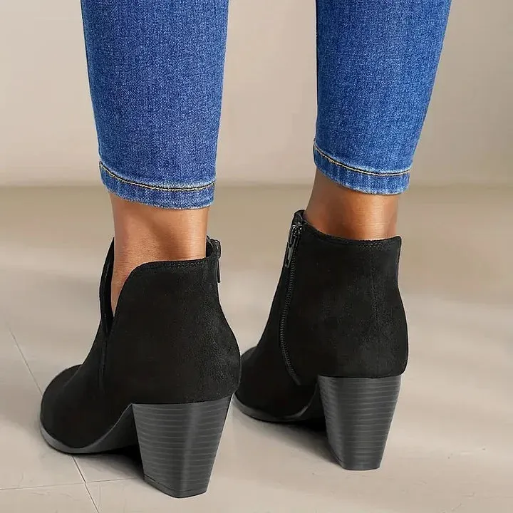 Trendy and supportive orthopedic Boots 