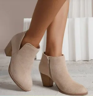 Trendy and supportive orthopedic Boots 