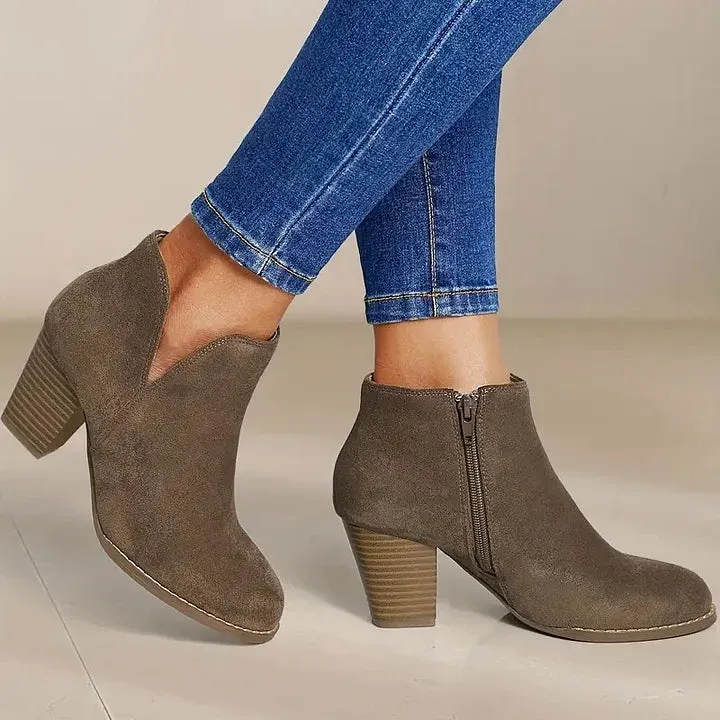 Trendy and supportive orthopedic Boots 