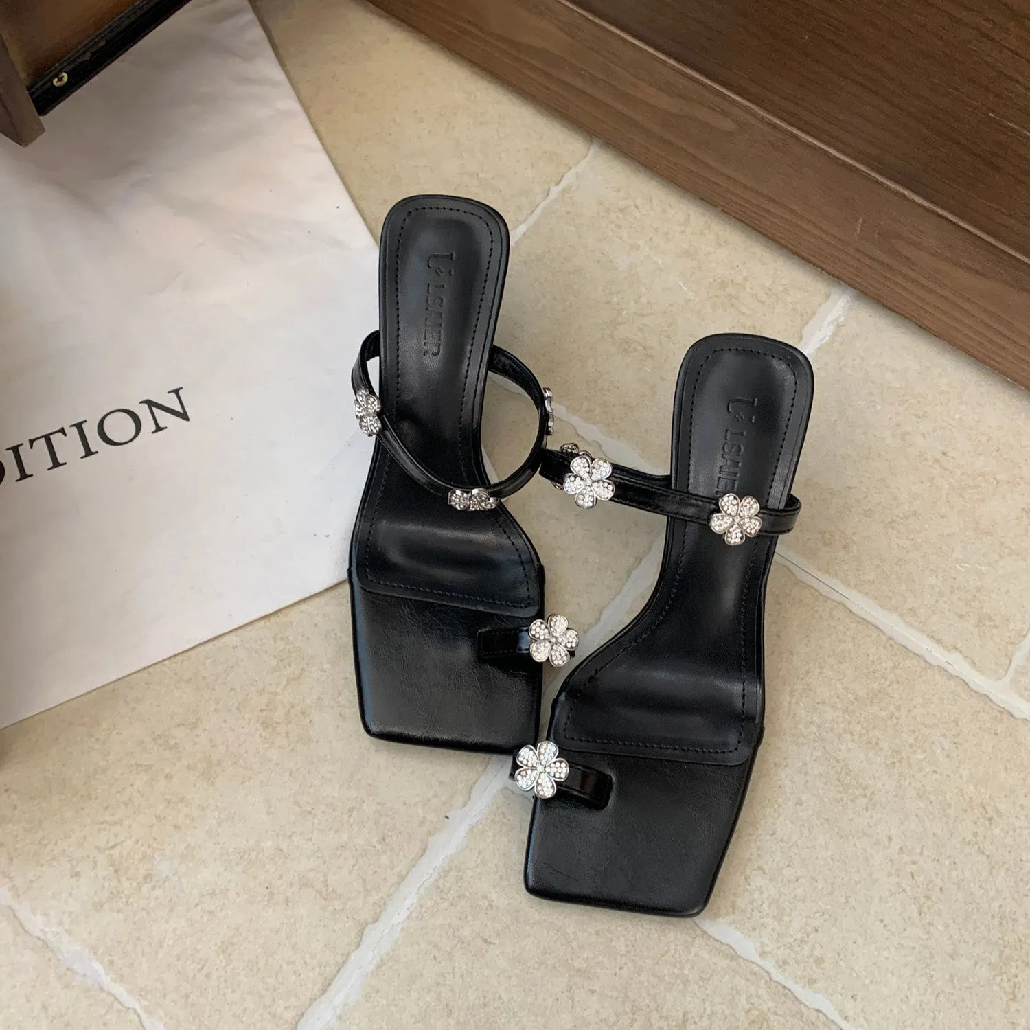 Twinkle Bloom Sandals