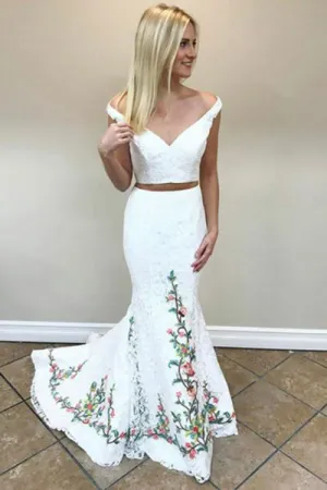 Two Piece Mermaid Off-the-Shoulder Sweep Train White Lace Prom Dress with Embroidery L031