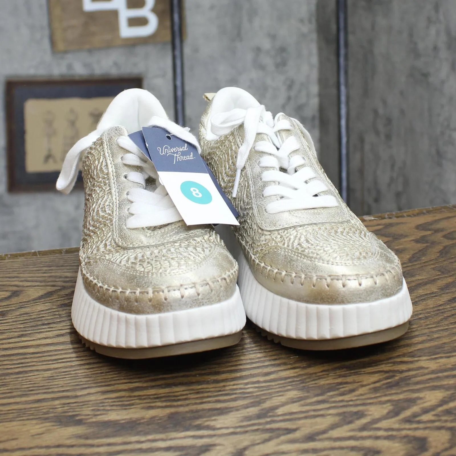 Universal Thread Persephone Sneakers with Memory Foam Insole Gold Yellow 8M