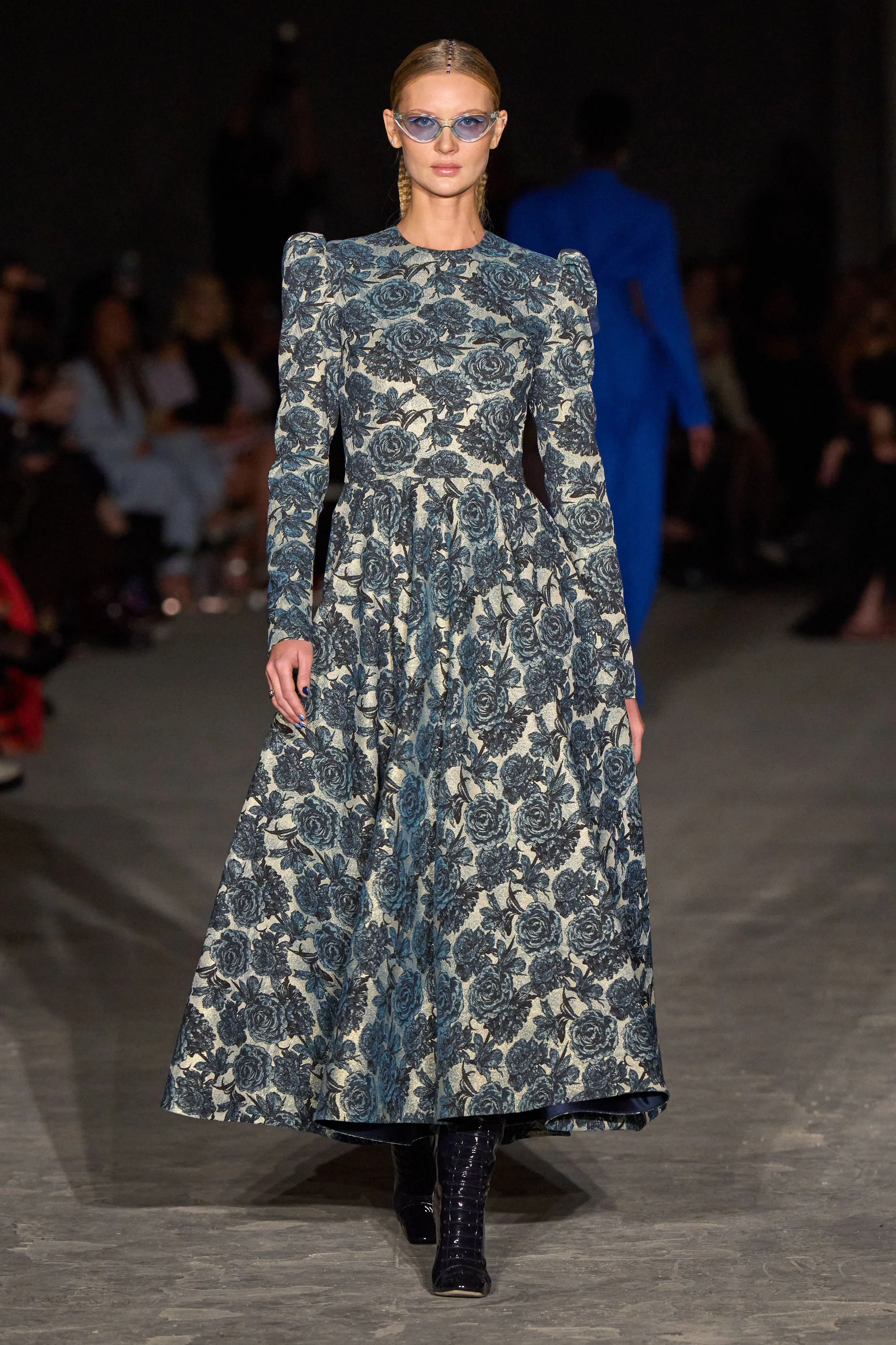 Victorian Blue Floral Puff Shoulder Tea Length Dress
