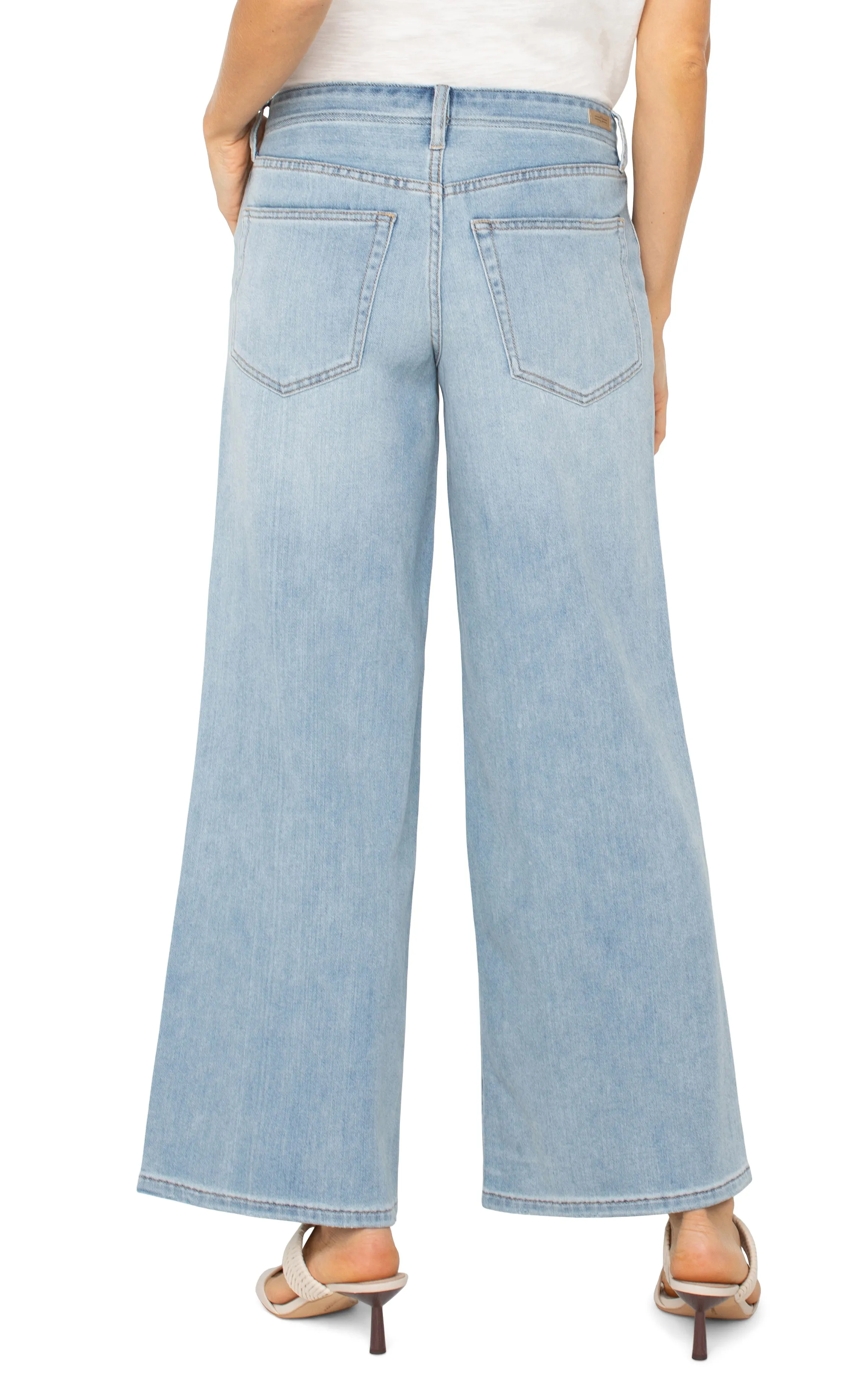 WEEKENDER JEAN- las virgenes 30"