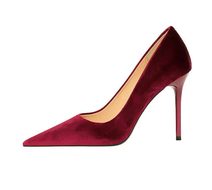 Womens Black Sandals: Slingback Shoes