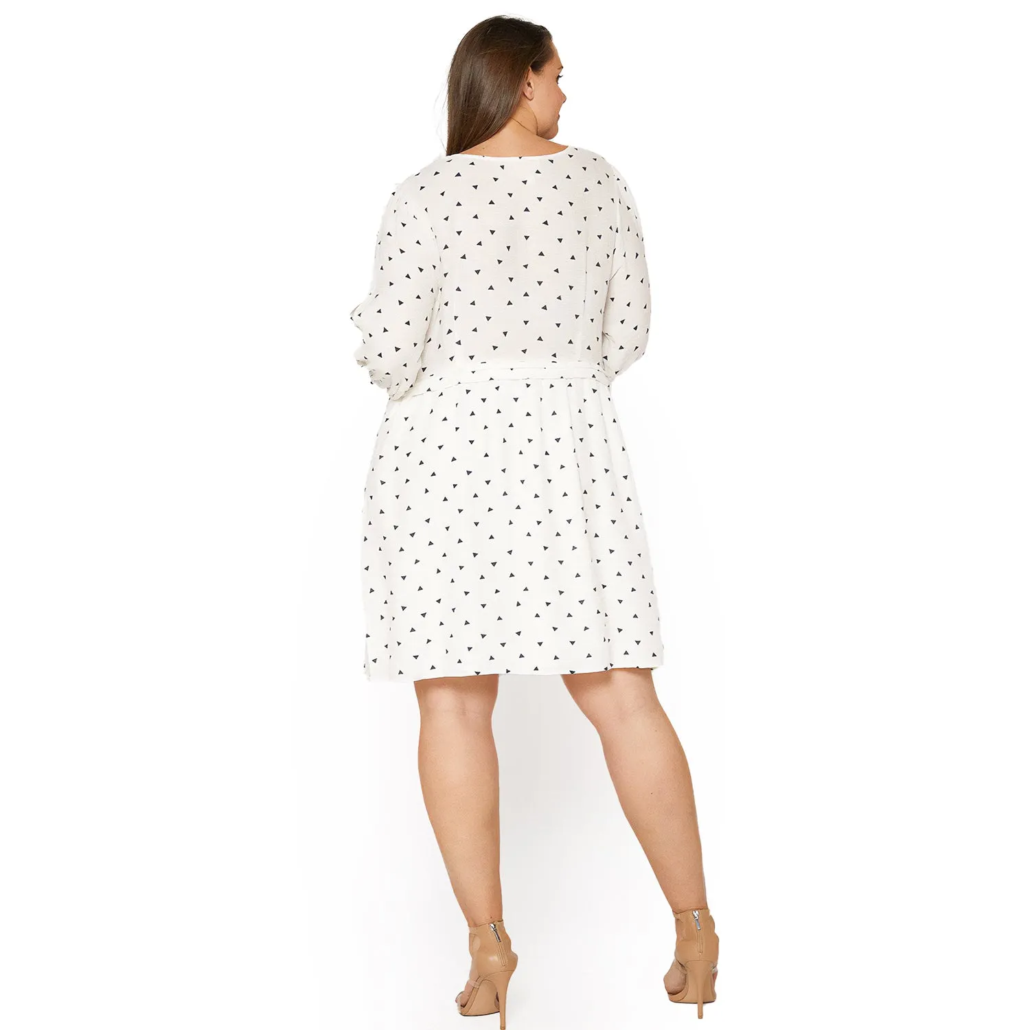 Women's Plus Size Triangle Print Long Sleeve Dress in White Triangle
