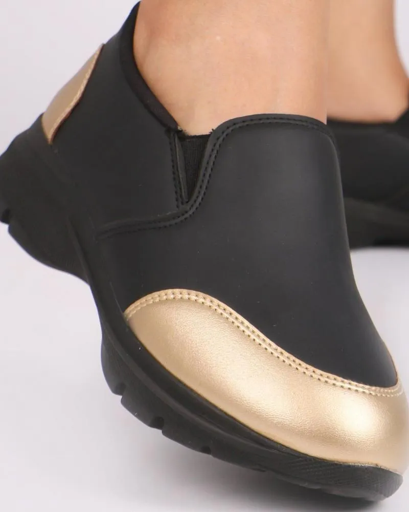 Women's Sneakers - 2076
