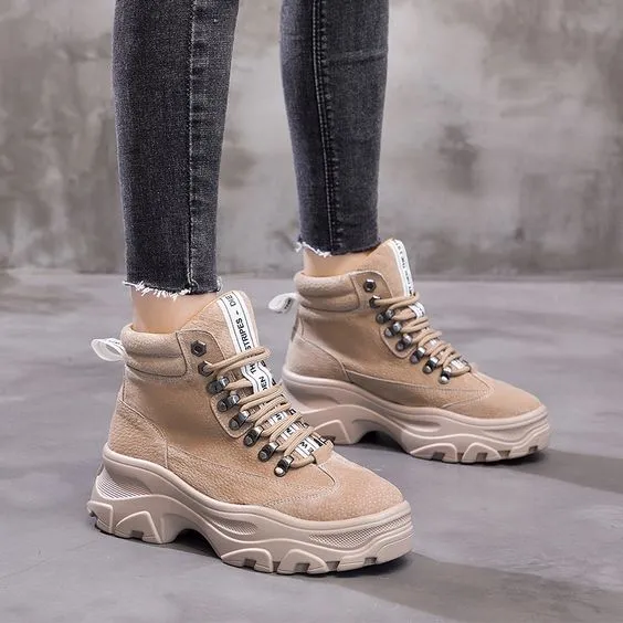Women's Stylish Leather Platform Boots